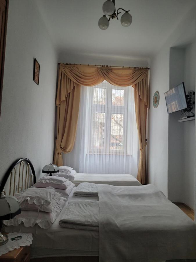 Pokoje Goscinne Victoria 크라쿠프 외부 사진